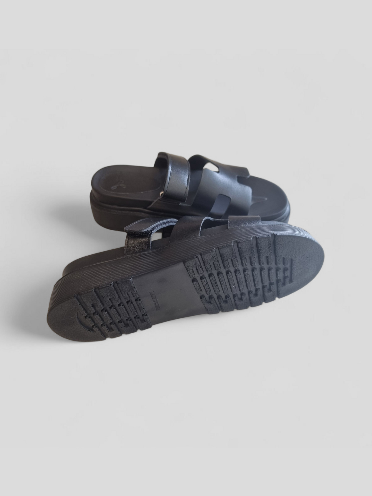 Aria Leather Slides