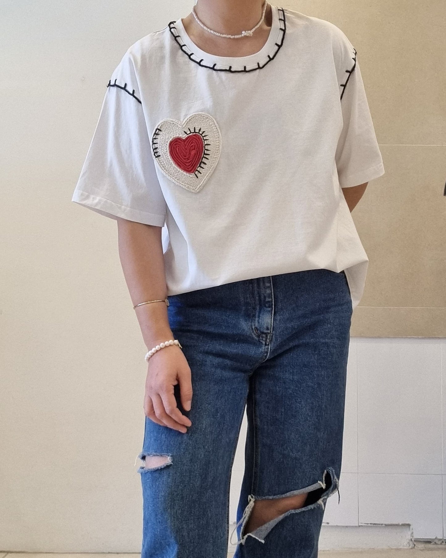 Red Heart T