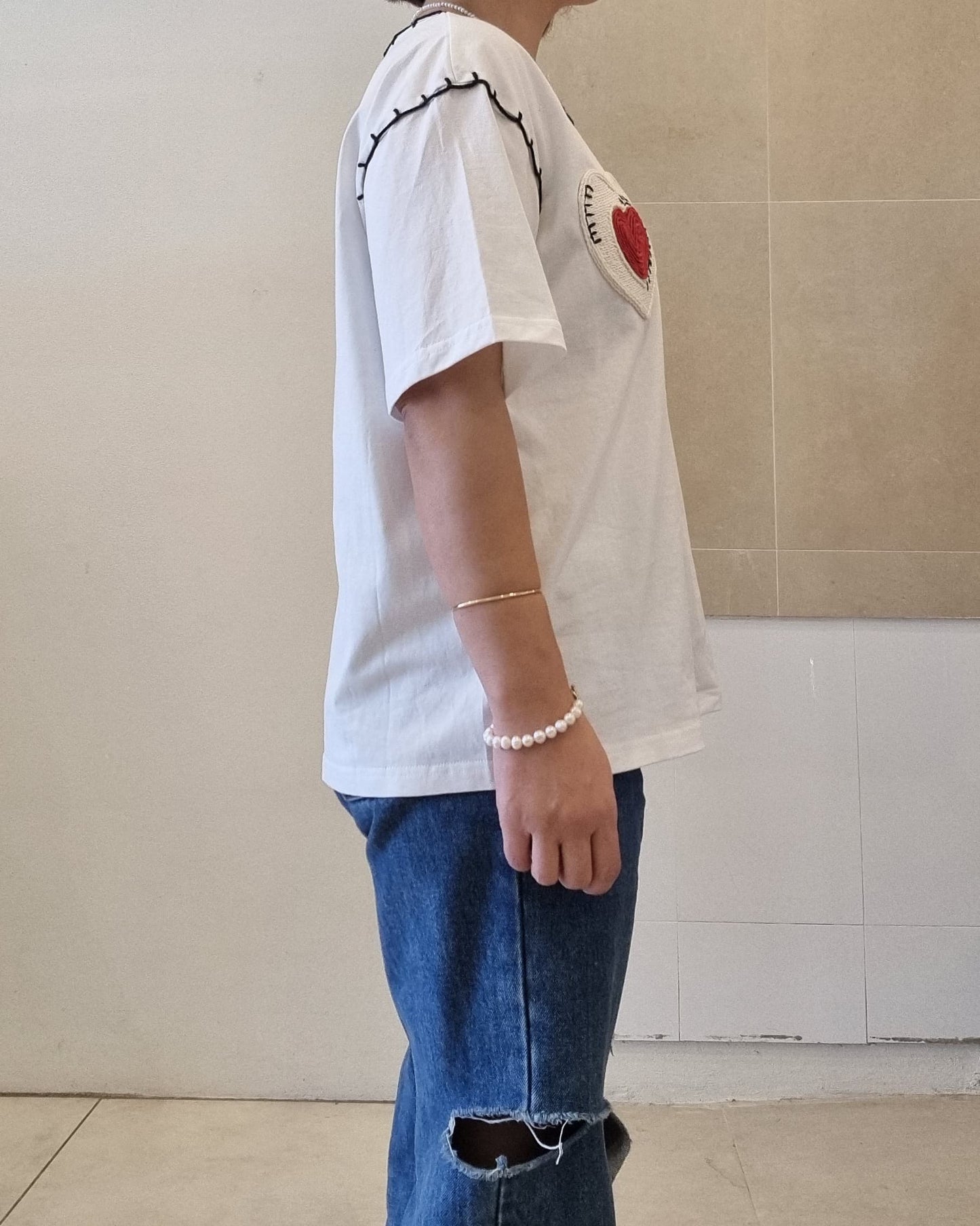 Red Heart T