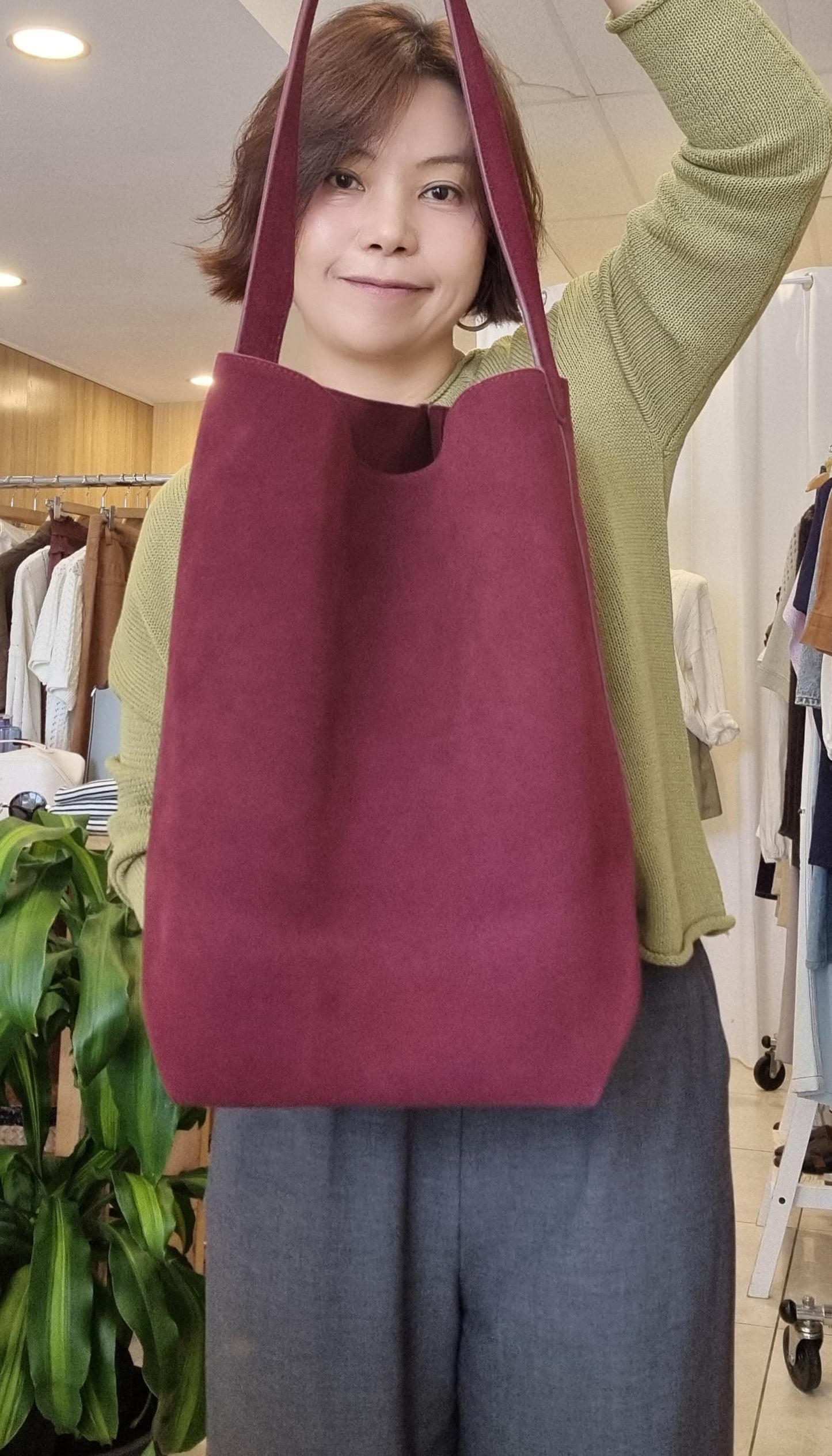 Casual outfit with Burgundy Suede Tote, front angle