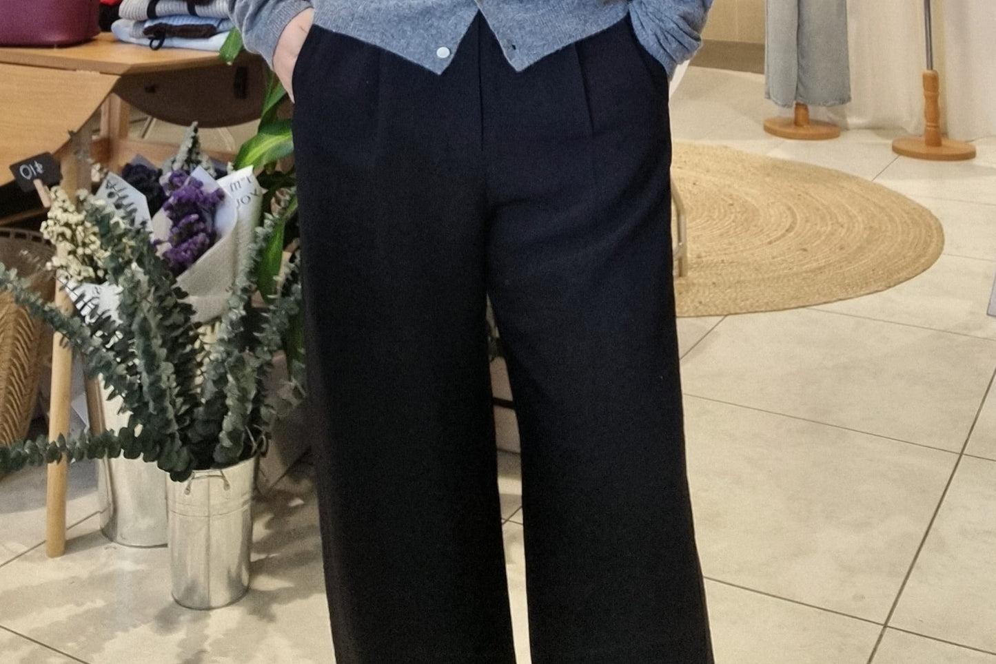 Straight Kahki Black Pants