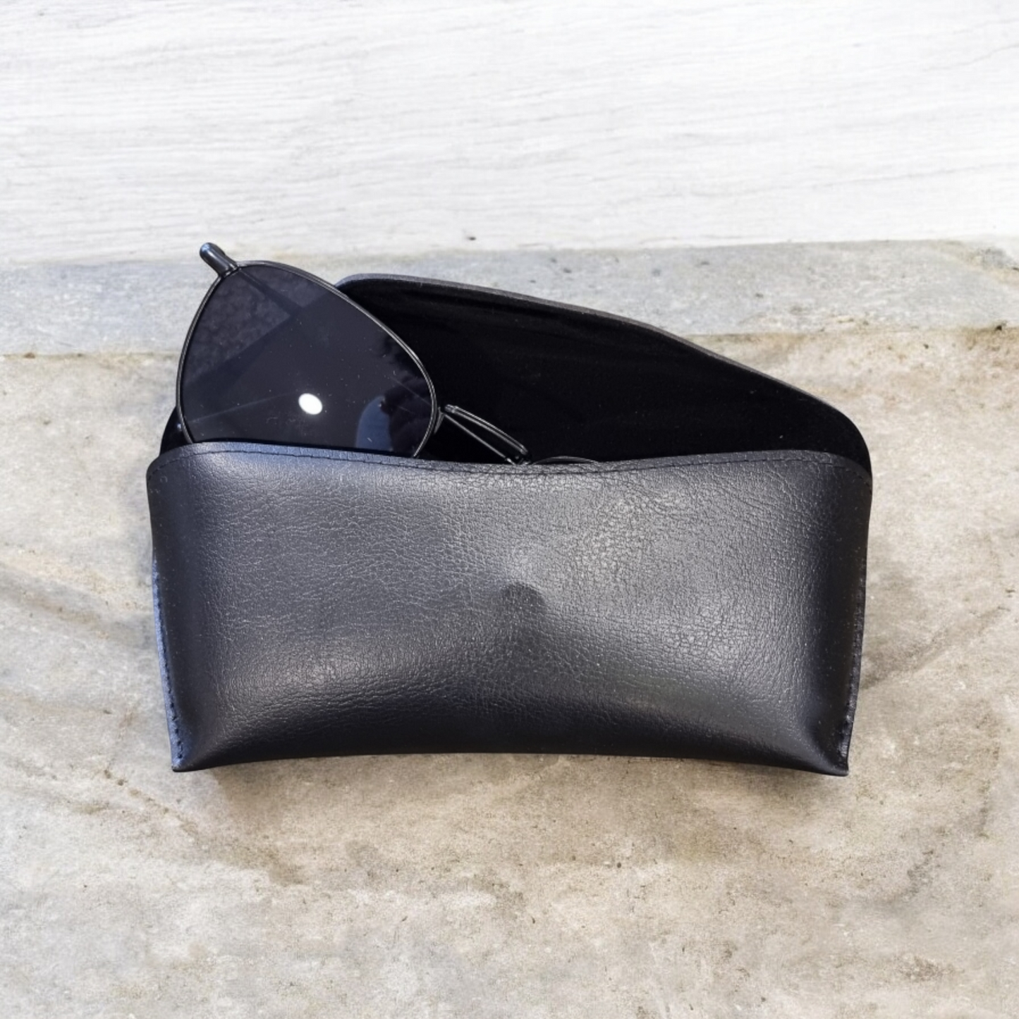 SUNGLASSES CASE