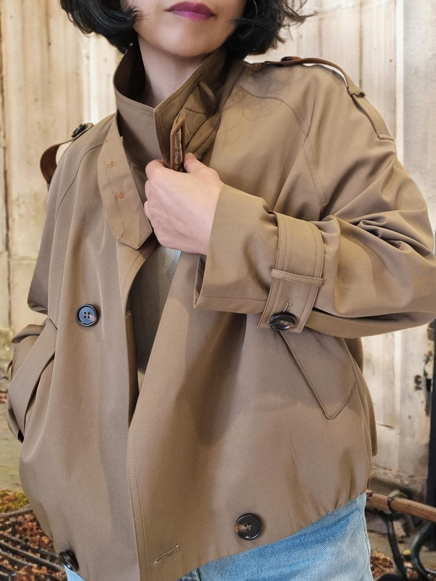 Double Short Trench Jaket Brown