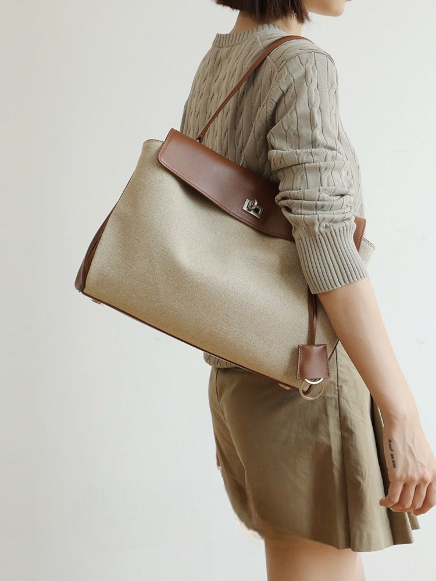 H Canvas Bag