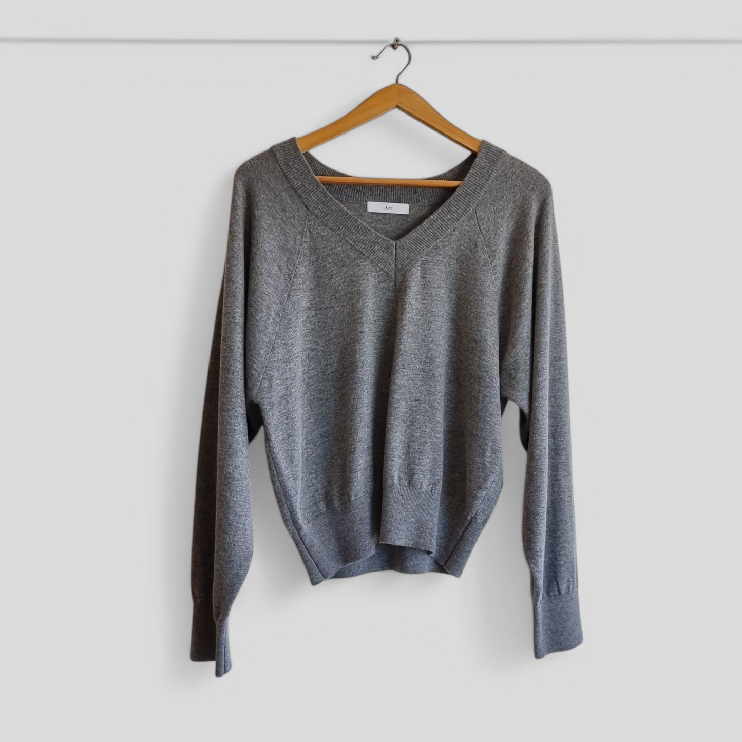 A V Neck Knit Top