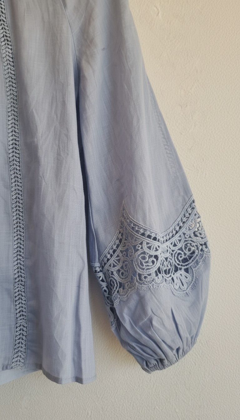 Meissen Linen Blouse